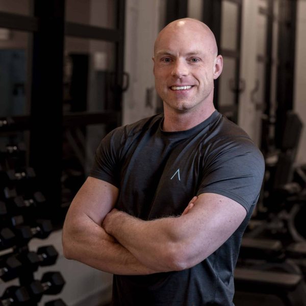 Portrait of sports physiotherapist and personal trainer Dennis Lemmens at Peak Physio Antwerp